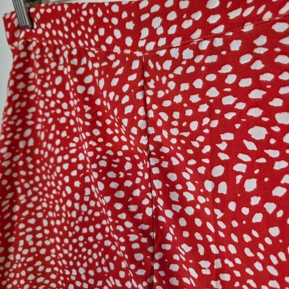 LIKE NEW SHEIN RED WHITE SPECKLED MIDI SKIRT RUFFLED BOTTOM SIZE SMALL - Picture 9 of 14
